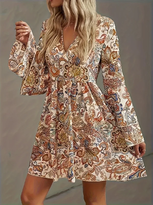 Weekend Offers You Can't Ignore Plus Size Boho Dress, Women's Plus Paisley Floral Print Layered Bell Sleeve V Neck Mini Dress Weekend Offers You Can't Ignore Plus Size Boho Dress, Women's Plus Paisley Floral Print Layered Bell Sleeve V Neck Mini Dress