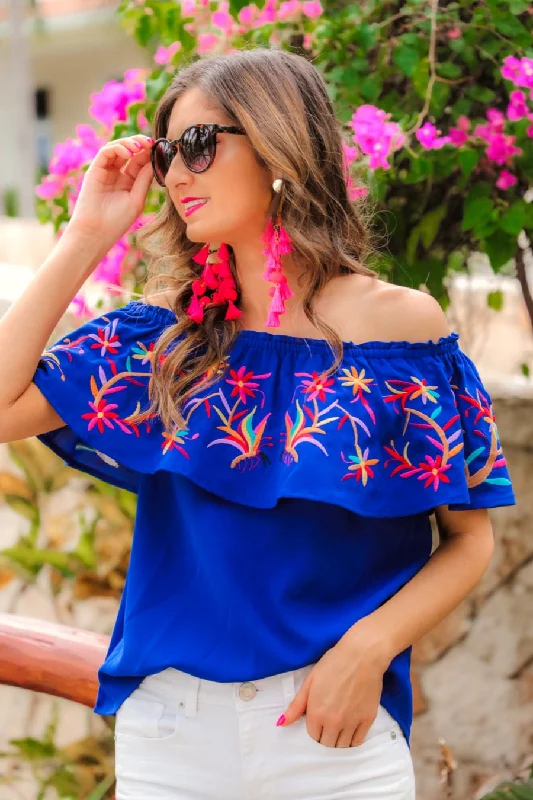Act Now Leilani Embroidered Top