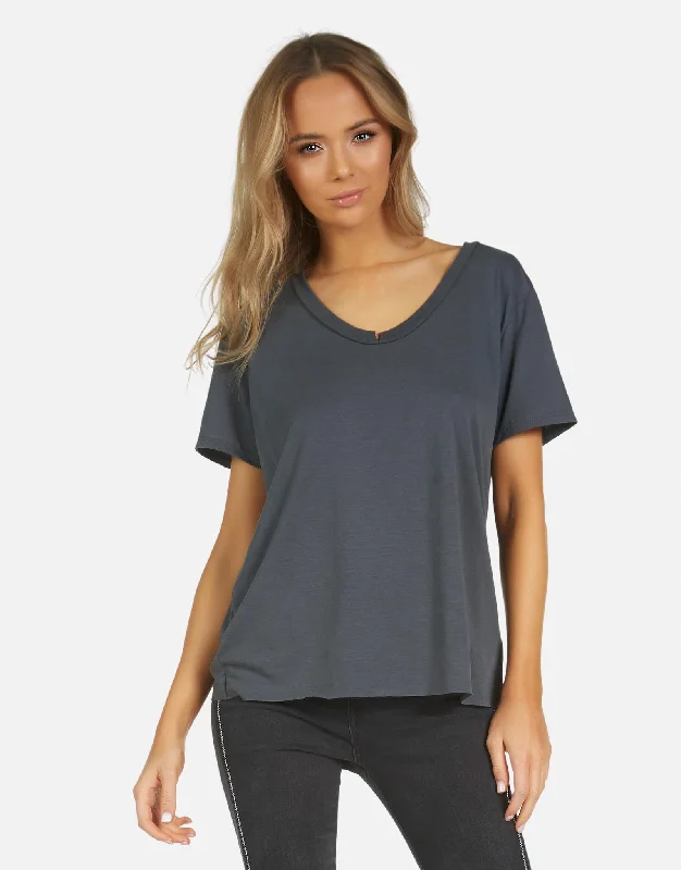 Top Pick Delano Core Boyfriend Tee