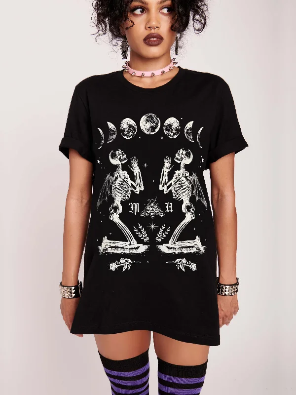 Weekend Savings Extravaganza Praying Skeleton T-shirt