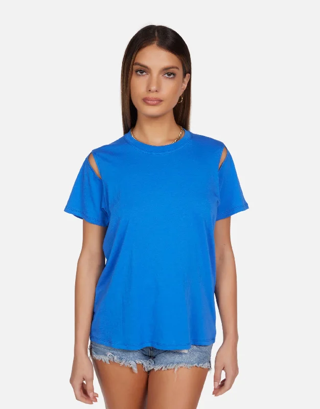Weekend Bargains to Celebrate Maximilian Ultramarine