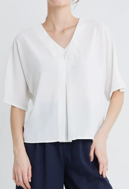 Weekend Offers That Sizzle Single Centre Pleated Blouse