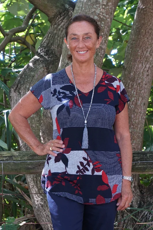 Limited Offer Ruby Print Short Sleeve Acrylic Jersey Top