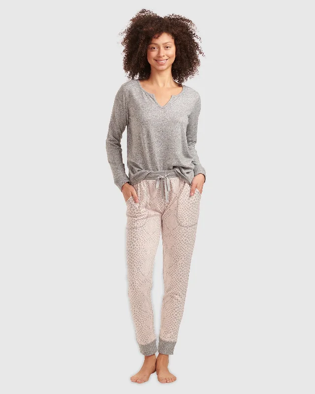 Weekend Offers That Amaze Abstract Pink Animal Print Split Neck Pullover PJ Set