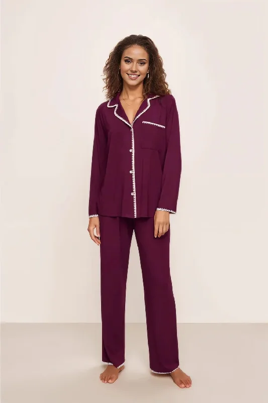 Plum/Ivory