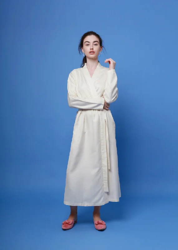 Weekend Specials Just for You Mulberry Silk Robe - Ivory (Natural)