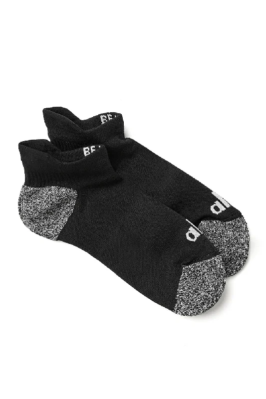Today's Deal Women's Performance Tab Sock - Black/White