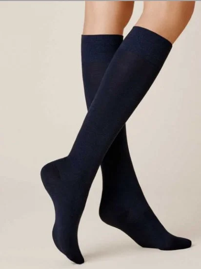 Online Exclusive Kunert  Soft Wool/Cotton Knee High Socks 289200