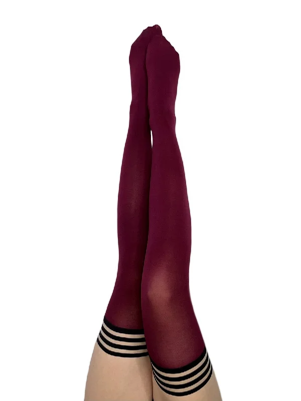 Online Exclusive Lovely Cranberry stockings