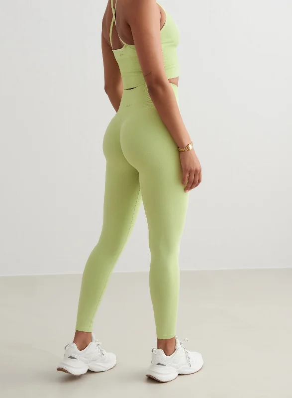 Reduced Price Matcha Shape Seamless Tights