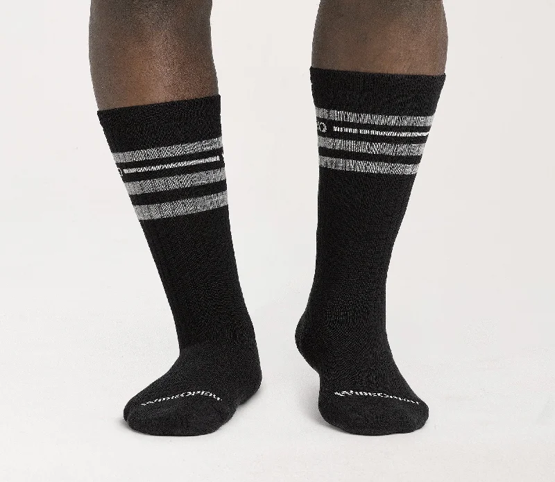 Weekend Savings Galore Men’s Vintage Stripe Cushioned Crew Socks