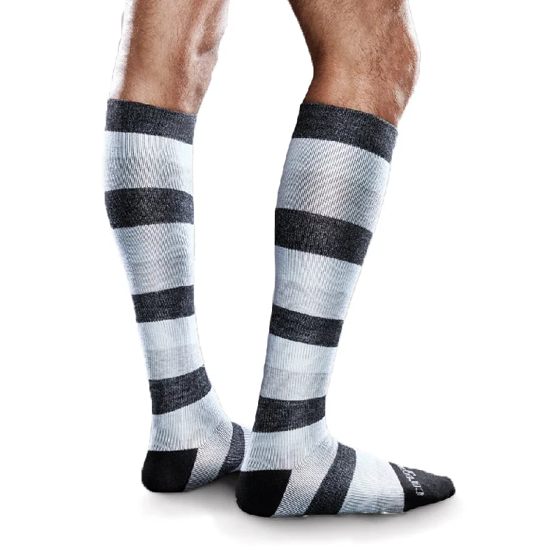 Massive Deal Therafirm Core-Spun Moderate Support Patterned Socks - 20-30 mmHg